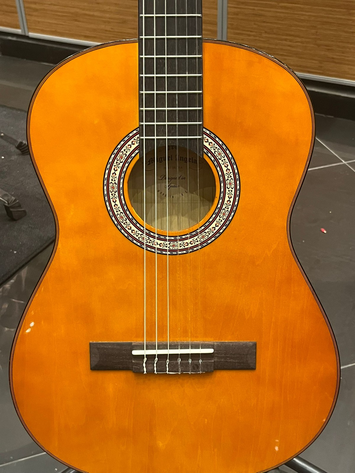 Outlet- Miguel Angela Naturel 3/4 Klasik Gitar 2