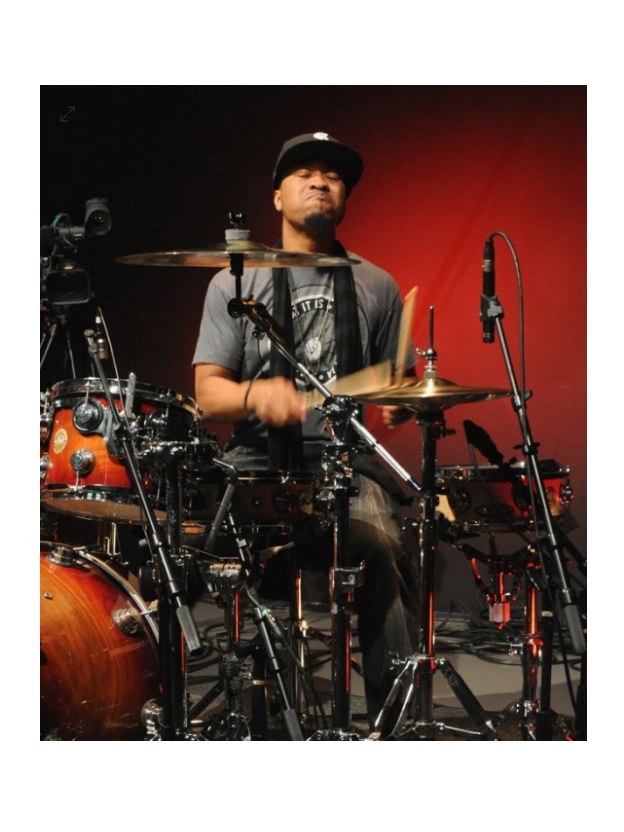 VICFIRTH STR BAGET SIGNATURE TONY ROYSTER JR. 2