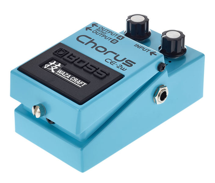 BOSS CE-2W Waza Craft Chorus  Pedal 3
